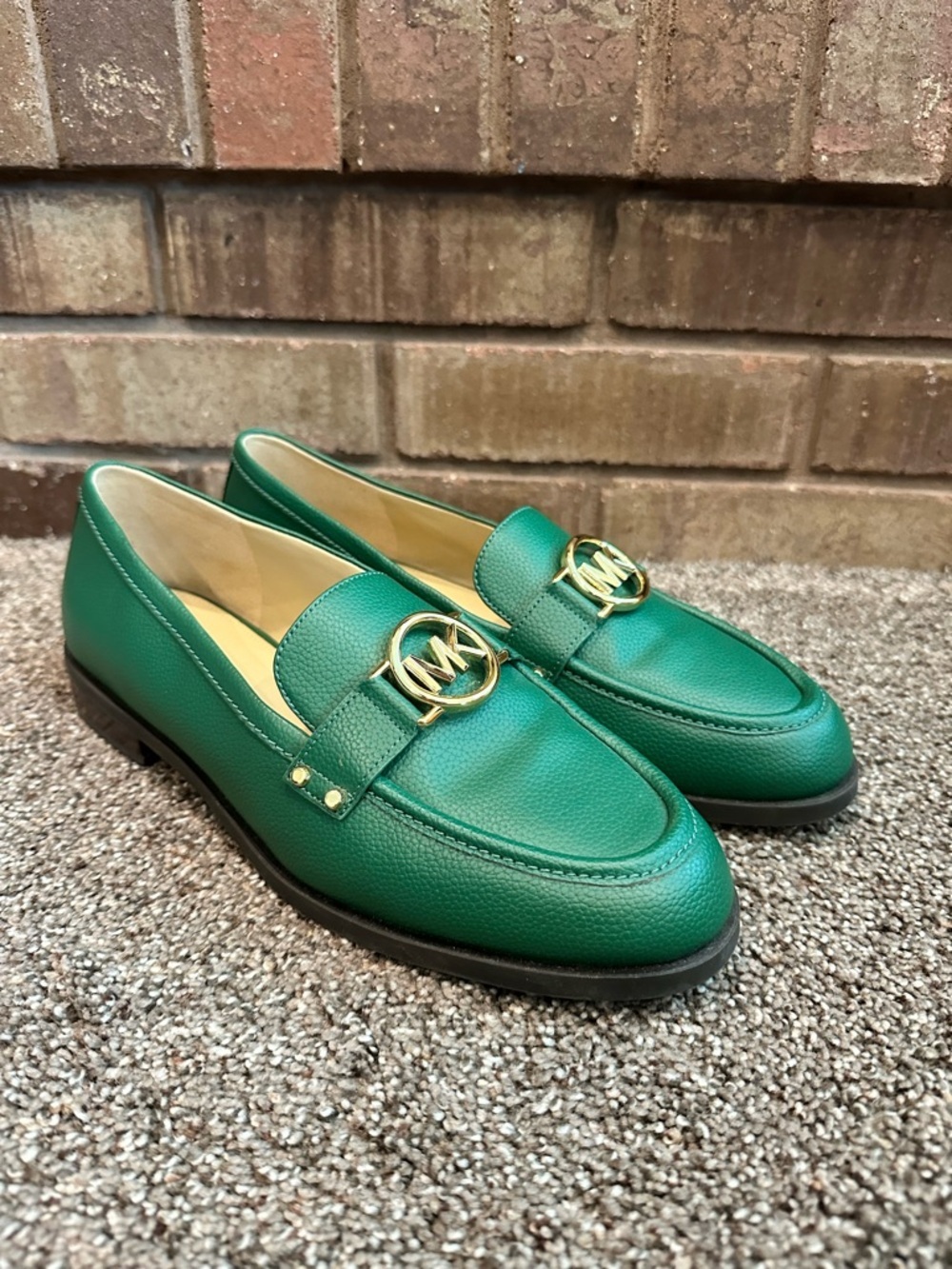 Michael Kors Green Leather MK Logo Chain Loafers 9.5 Old Money Classic Luxury